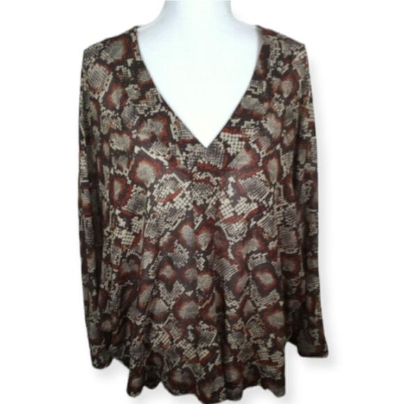 BLOUSE CREAM, BROWN, ORANGE SNAKE PRINT DOLMAN SLEEVE BLOUSE SZ.XL EUC - Picture 1 of 8